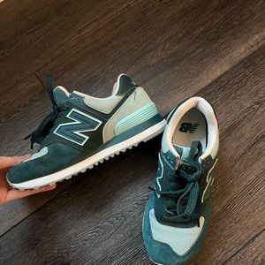 New Balance 574 Size womens 5